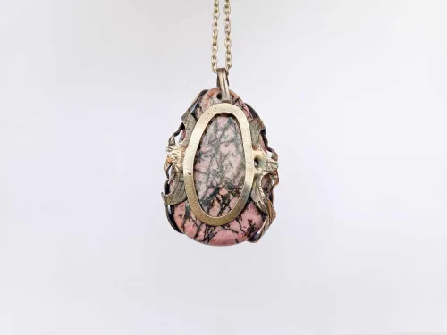 Melchior necklace - the luxury of rhodonite