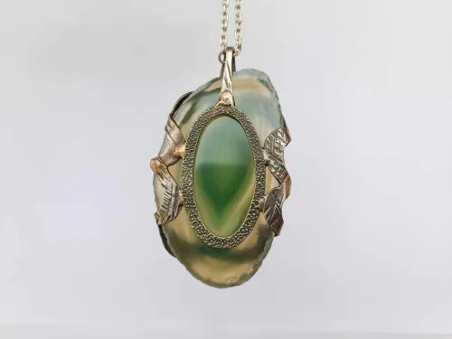 Melchior necklace - clear green agate