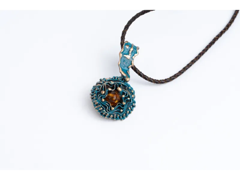 Bronze necklace - electric no 1