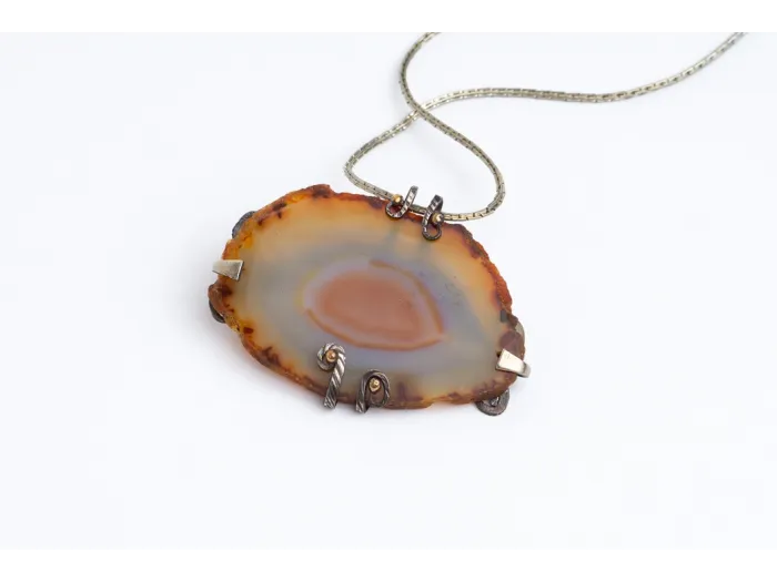 Delicate agate in new silver