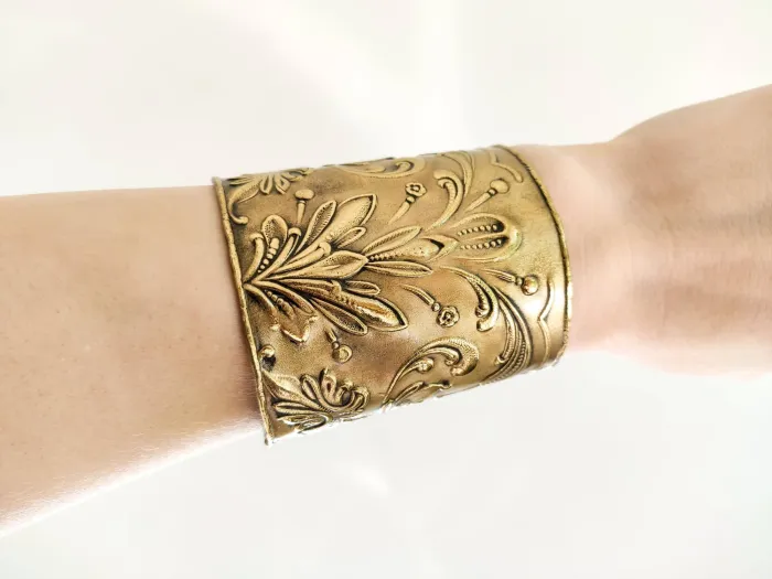 Plant patterns in brass