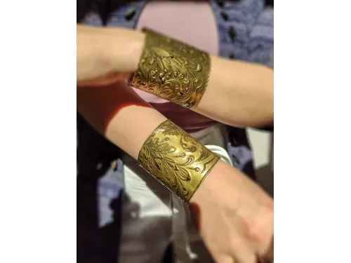 Plant patterns in brass