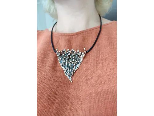 Plant patterns in bronze