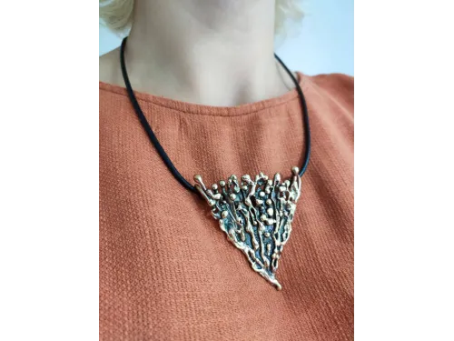 Plant patterns in bronze