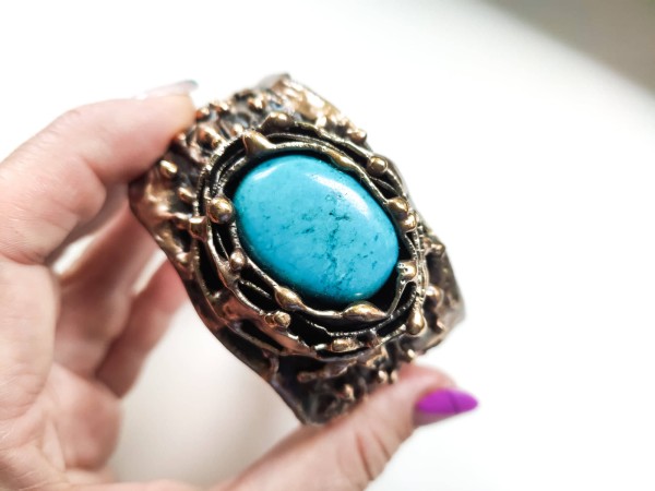 The elegance of turquoise