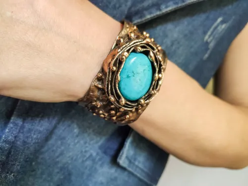 The elegance of turquoise