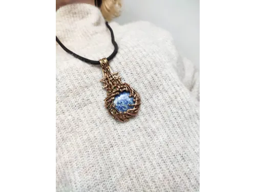 Sodalite splendor in bronze