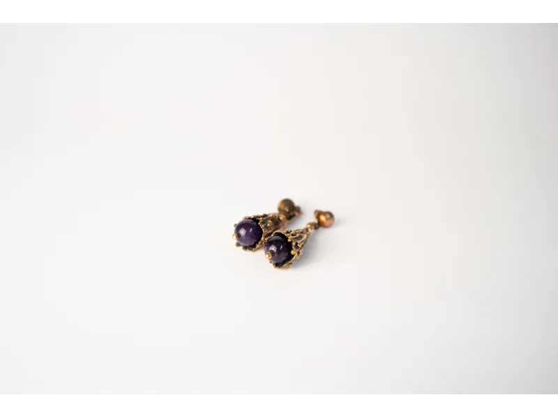 Amethyst drops