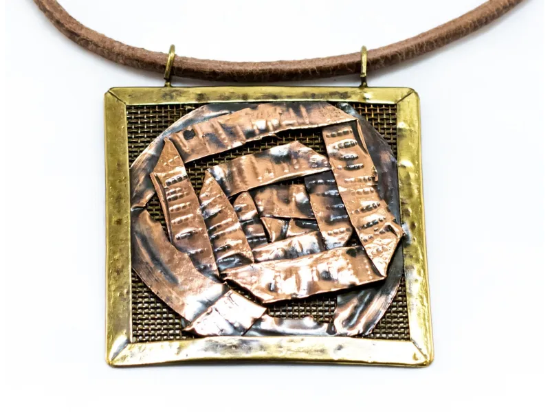 Brass necklace - copper rose