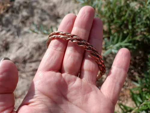 Twisted design healing copper bracelets