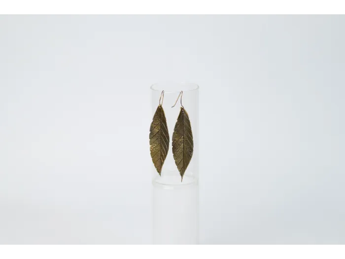 Brass leaves