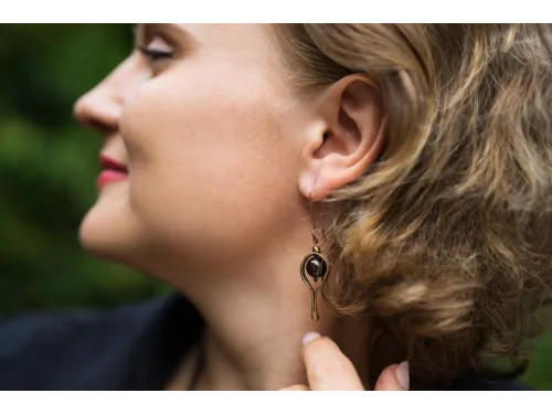 The exclusive luxury of garnet