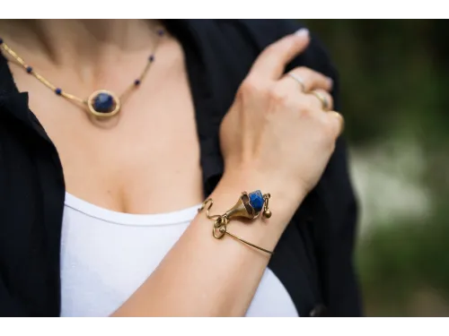 Lazurite deep blue