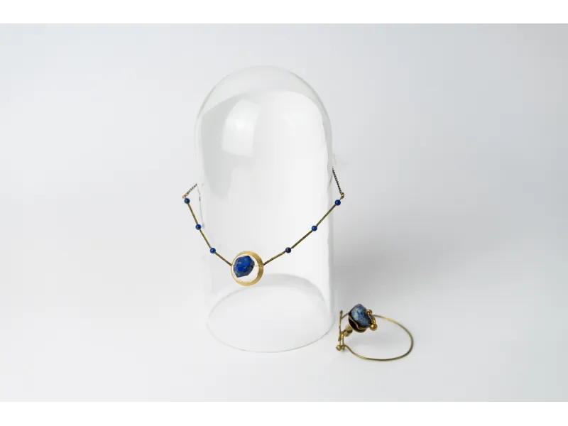 Lazurite deep blue
