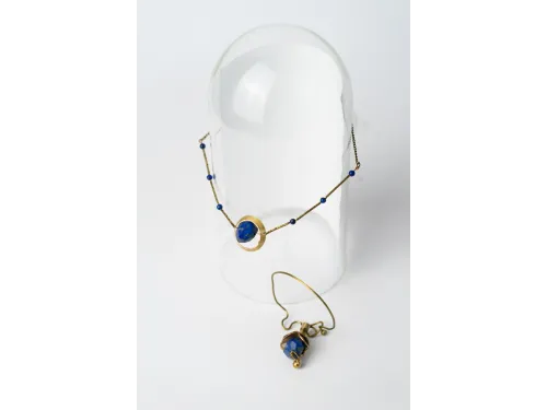 Lazurite deep blue