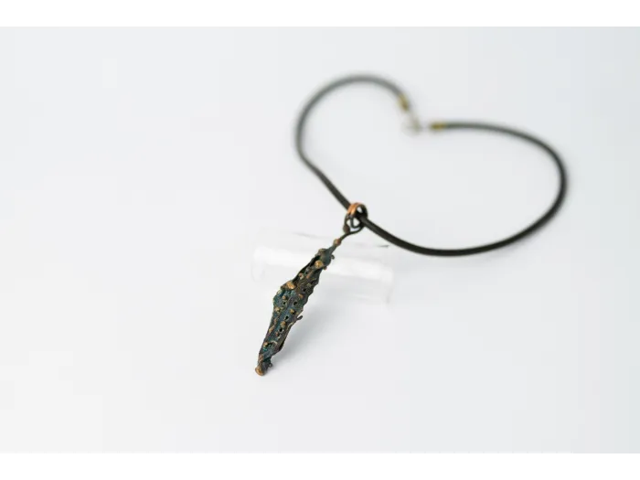 Handmade bronze necklace - Plastic vintage