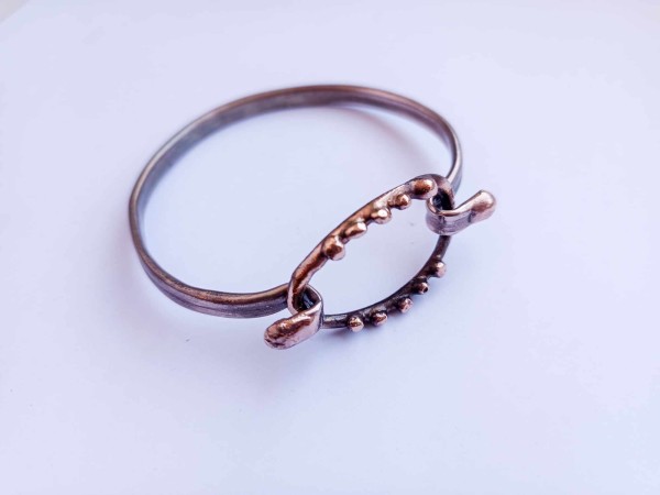 Copper and bronze bracelet...