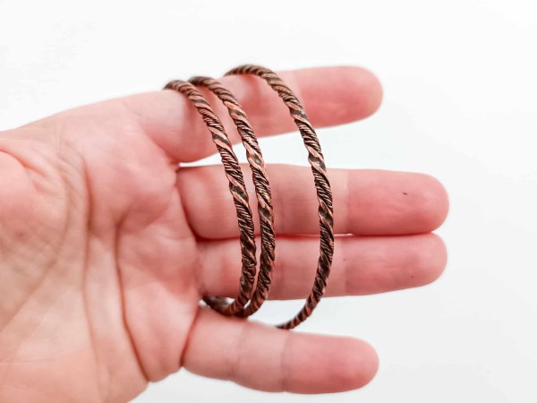 Thin braided design 0.3 cm