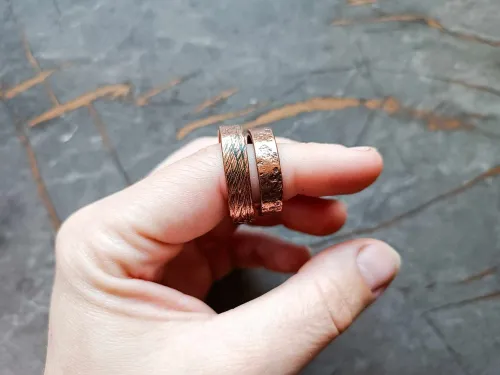 Textured copper rings (choose)