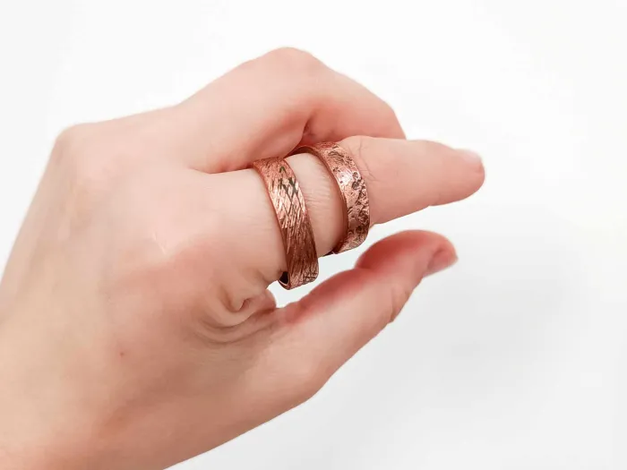 Textured copper rings (choose)
