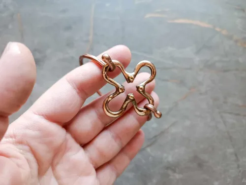 A smooth copper dowel