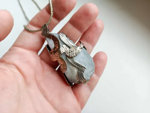 Bronze necklace - the glow of pyrite