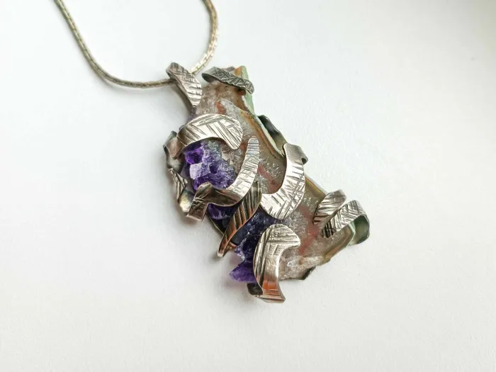 Melchior necklace - amethyst cut no3