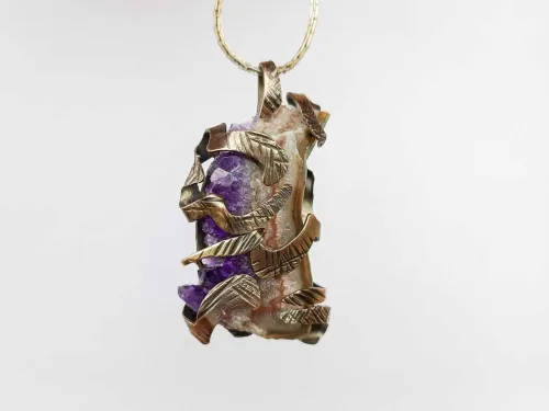 Melchior necklace - amethyst cut no3